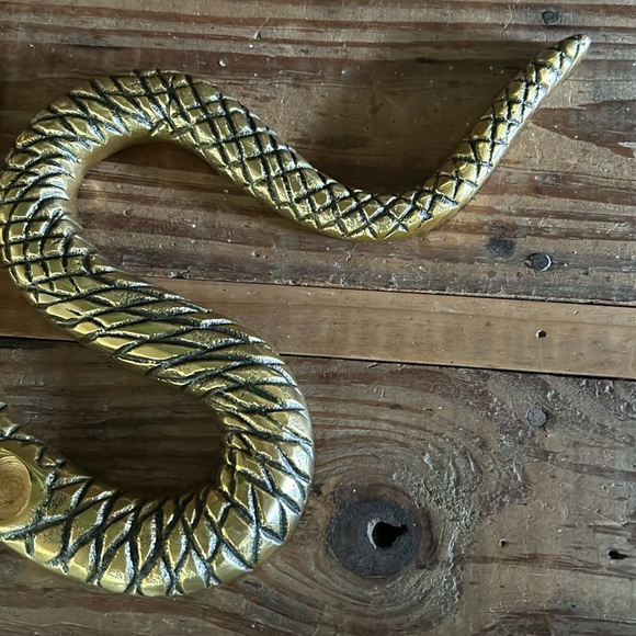 Creepy Crawly Snake 🐍 Metal 4 Taper Candle Candelabra BNWT - Picture 4 of 6